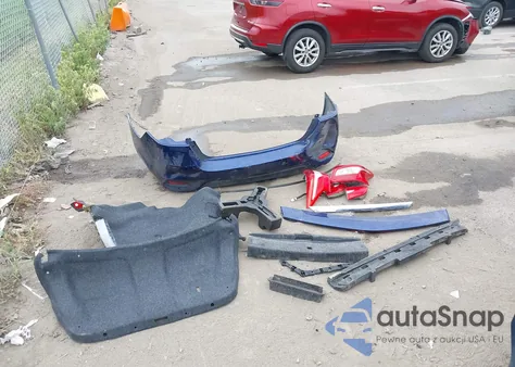 2017 Nissan Sentra Sr z USA, uszkodzony, nr VIN 3N1AB7AP0HY230869